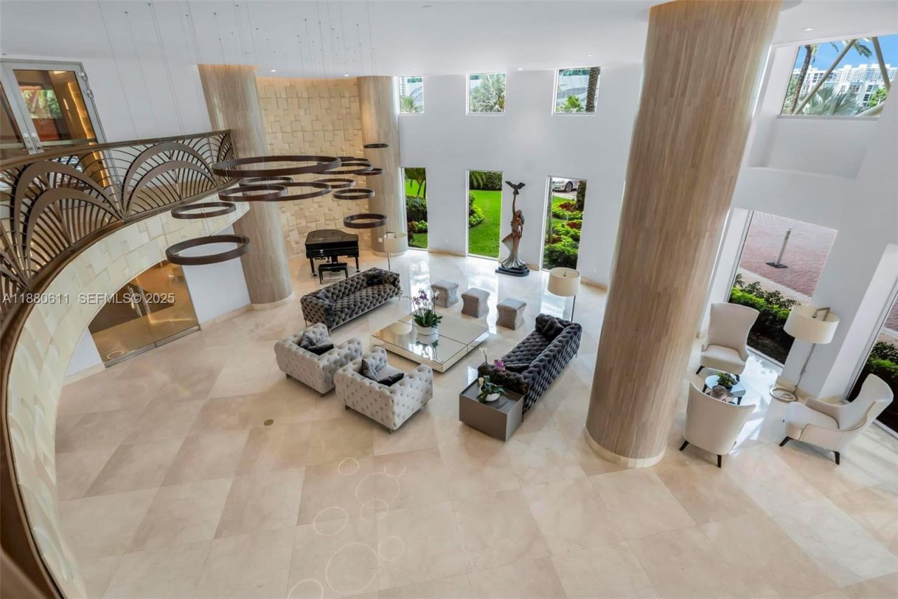 17555 Collins Avenue, Unit 1805, Sunny Isles Beach, FL 33160 Photo