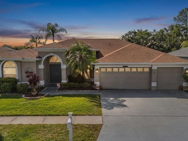 15922 MUIRFIELD DRIVE , ODESSA, FL 33556