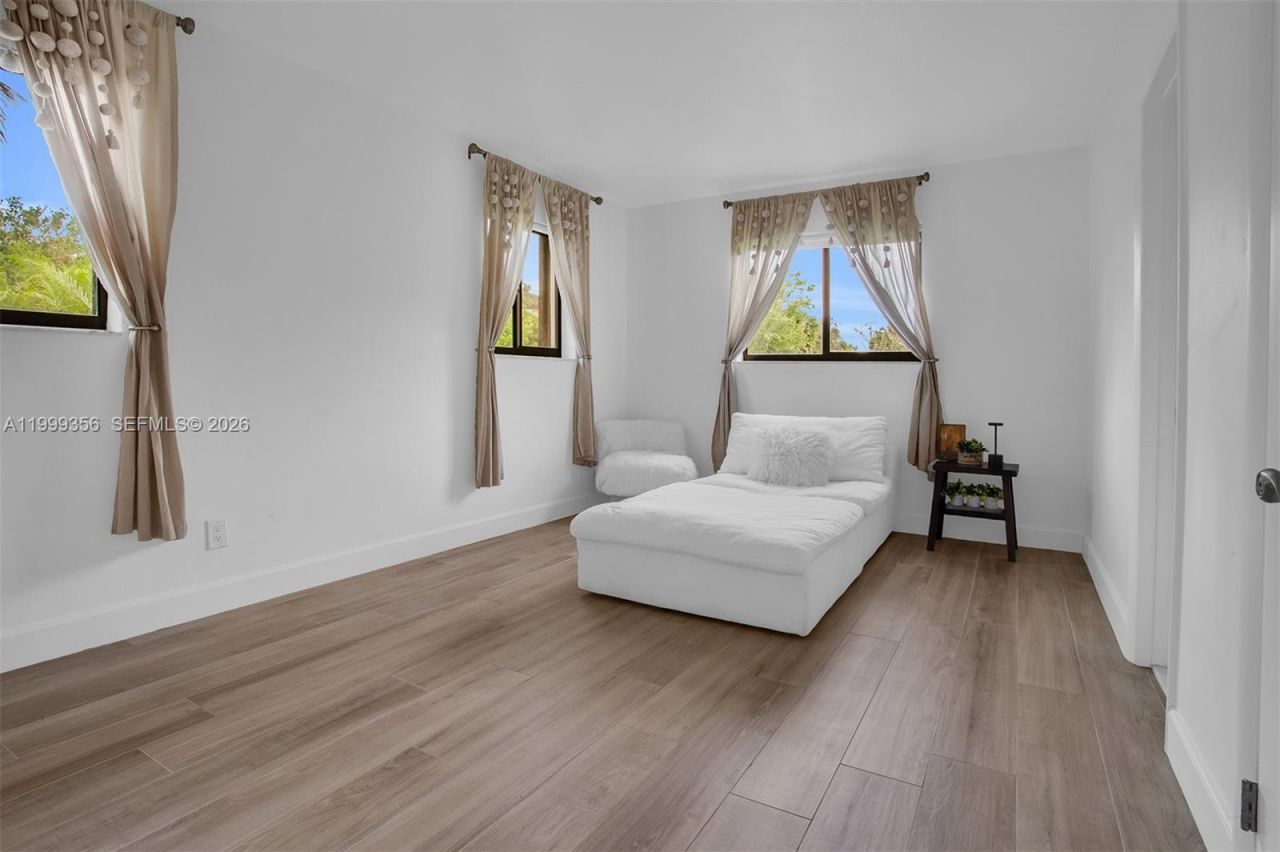 5520 SW 163rd Ave, Southwest Ranches, FL 33331 Photo