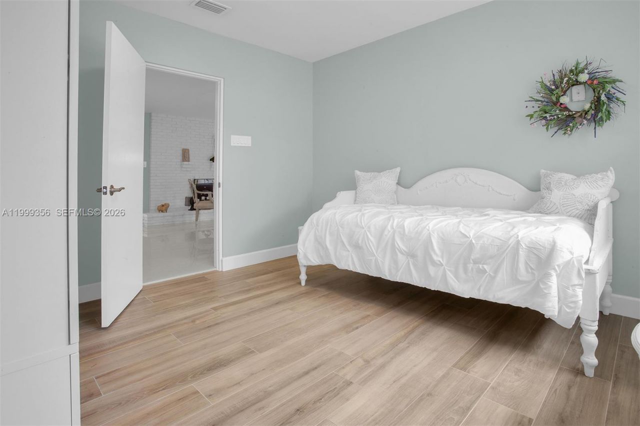 5520 SW 163rd Ave, Southwest Ranches, FL 33331 Photo