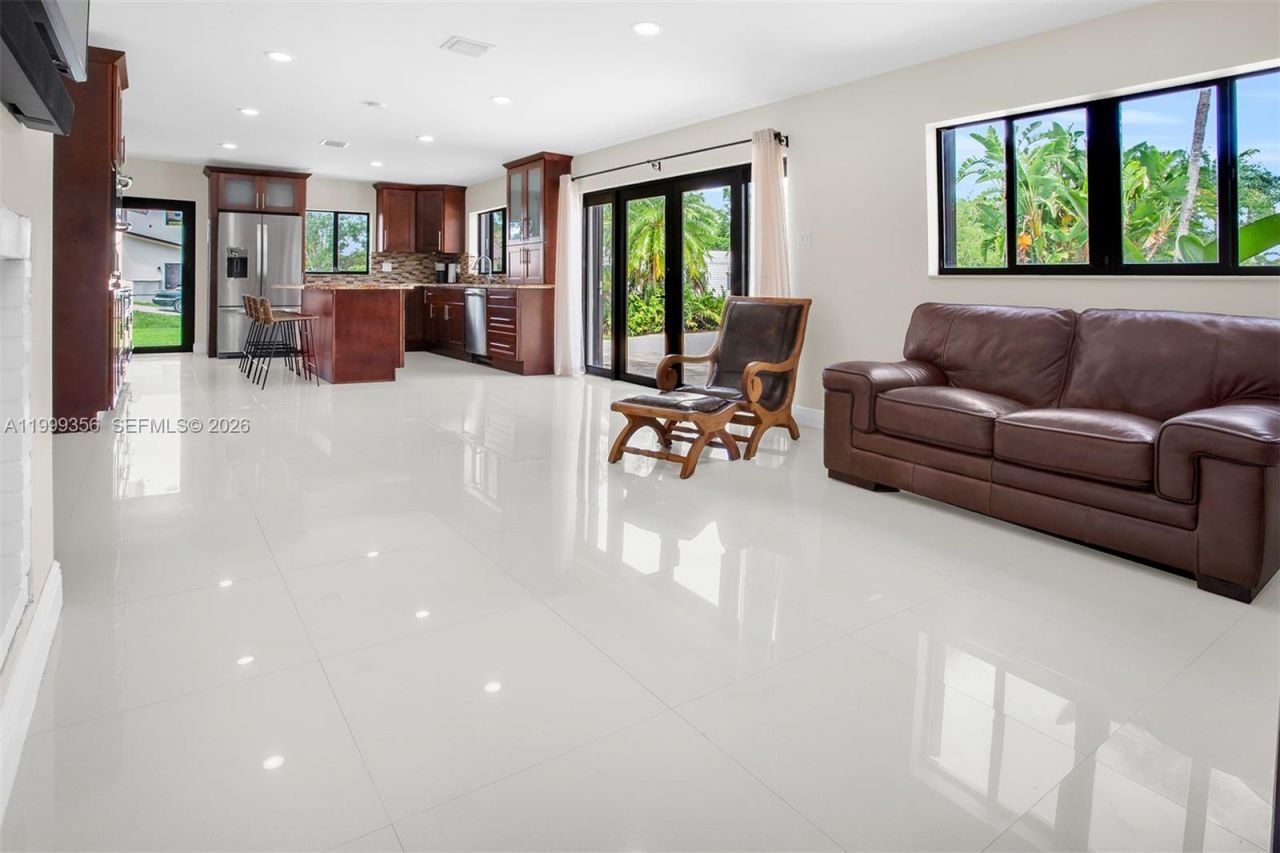 5520 SW 163rd Ave, Southwest Ranches, FL 33331 Photo