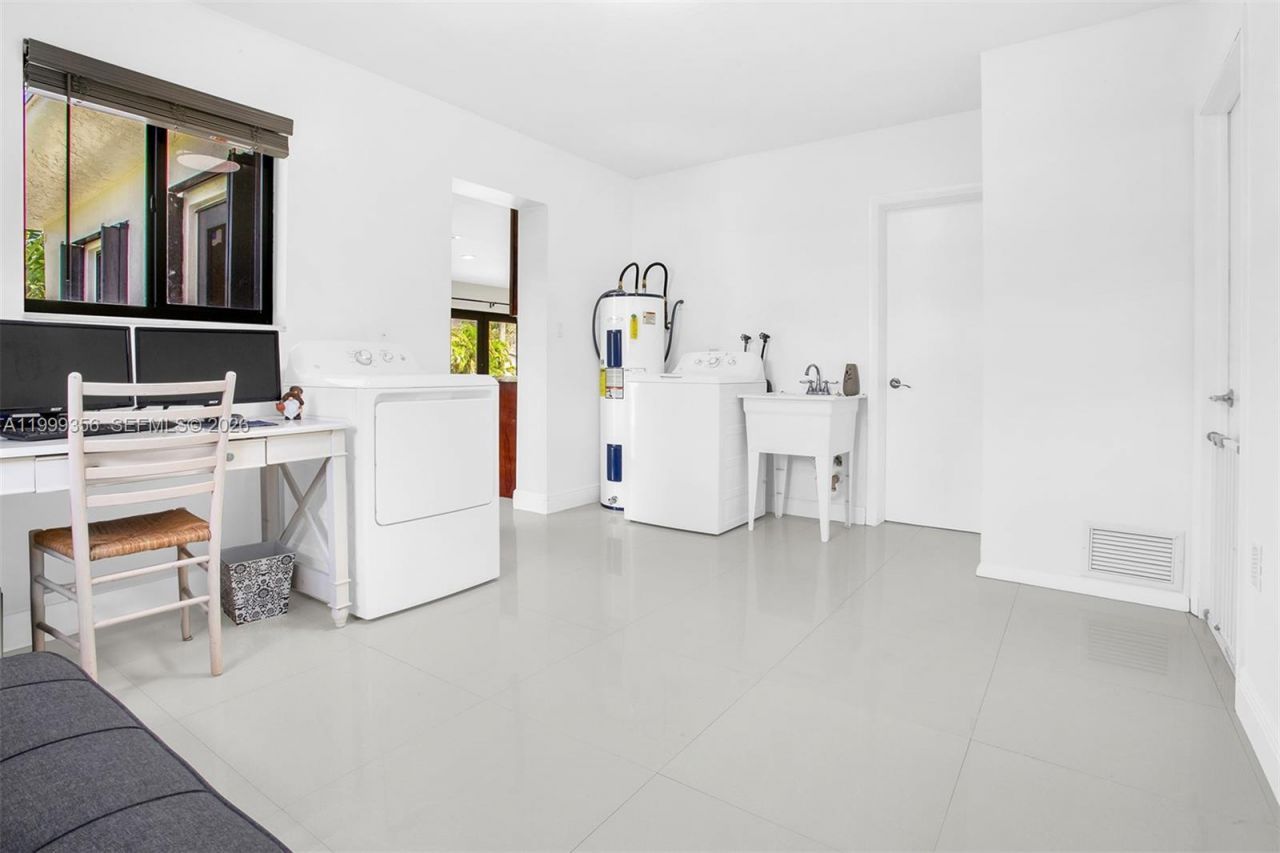 5520 SW 163rd Ave, Southwest Ranches, FL 33331 Photo