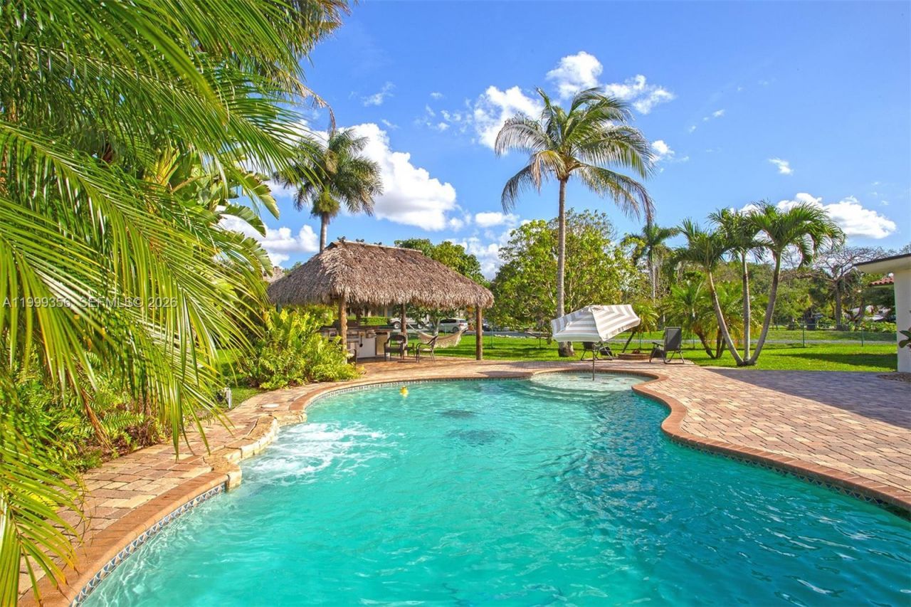 5520 SW 163rd Ave, Southwest Ranches, FL 33331 Photo