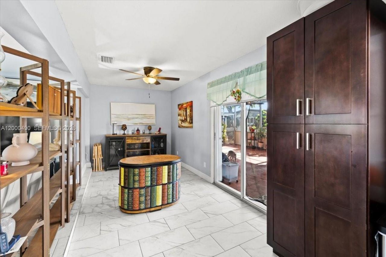 600 SW 67th Ave, Pembroke Pines, FL 33023 Photo