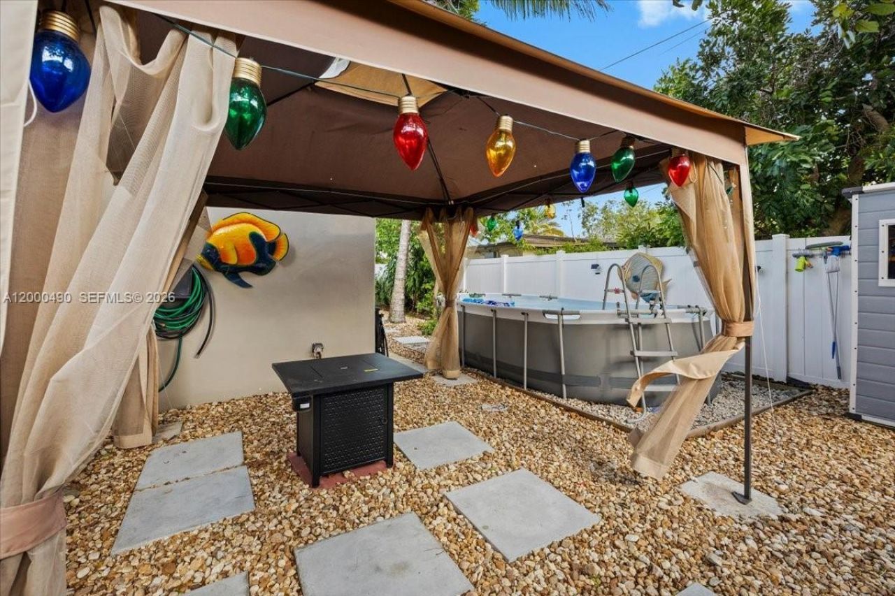 600 SW 67th Ave, Pembroke Pines, FL 33023 Photo