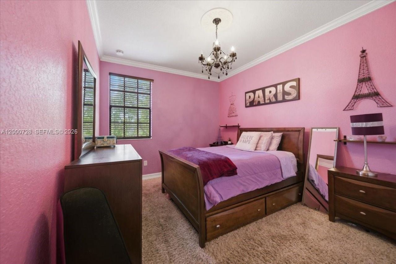 110 E Riverwalk Cir E, Plantation, FL 33325 Photo