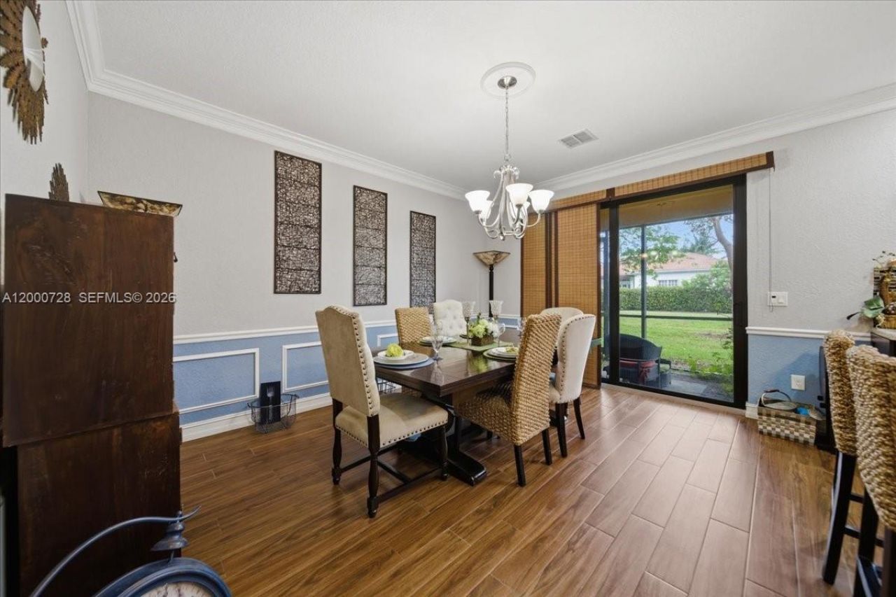 110 E Riverwalk Cir E, Plantation, FL 33325 Photo