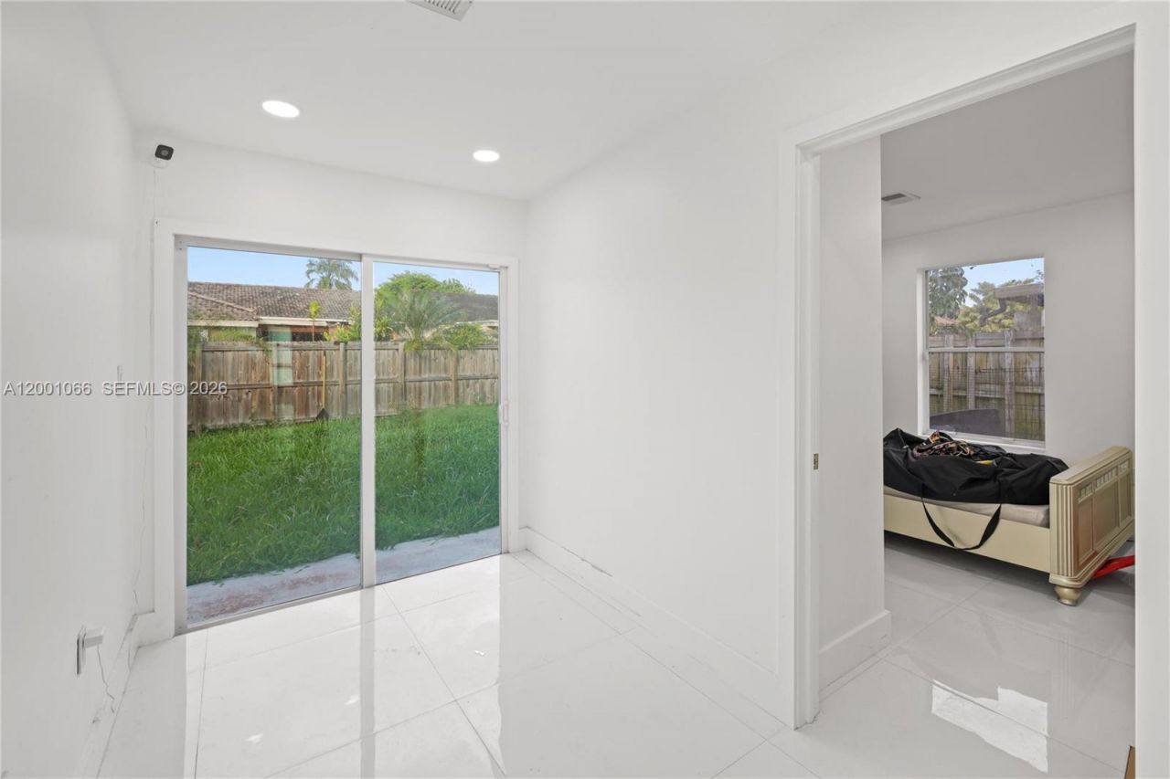 10105 SW 144th Ave, Miami, FL 33186 Photo