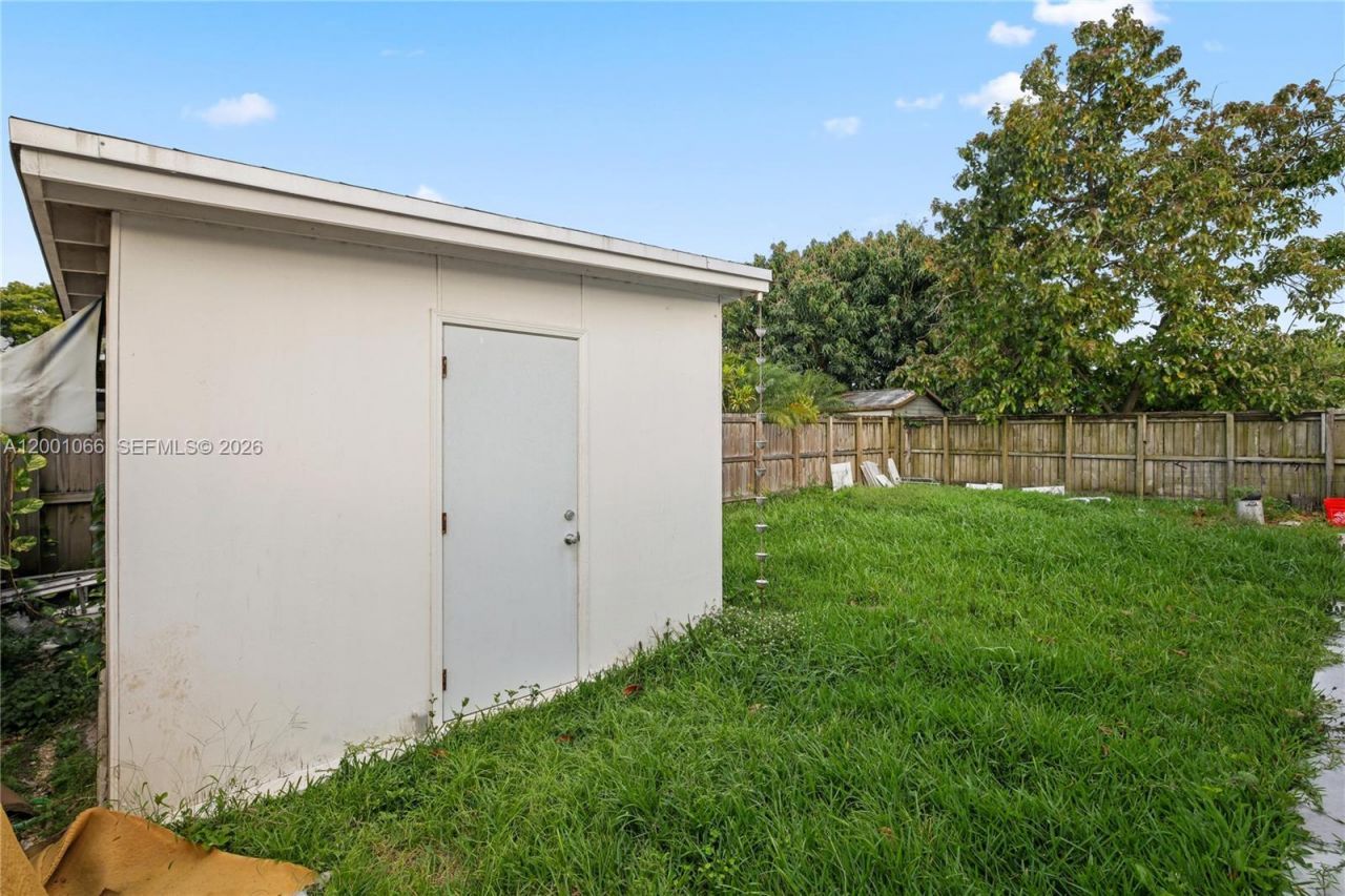 10105 SW 144th Ave, Miami, FL 33186 Photo