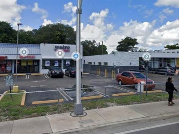 14730 NE 6th Ave, Miami, FL 33161