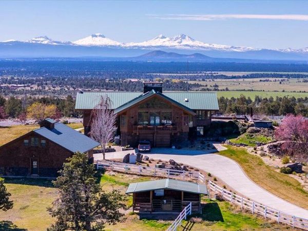 1299 NW McDaniel Road, Powell Butte, OR 97753