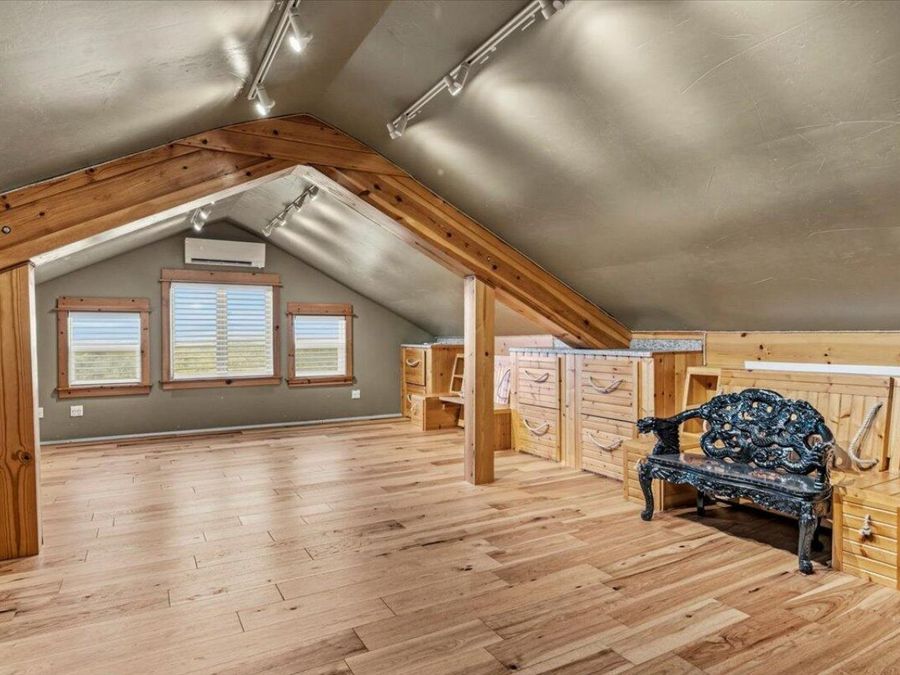Property Image 82