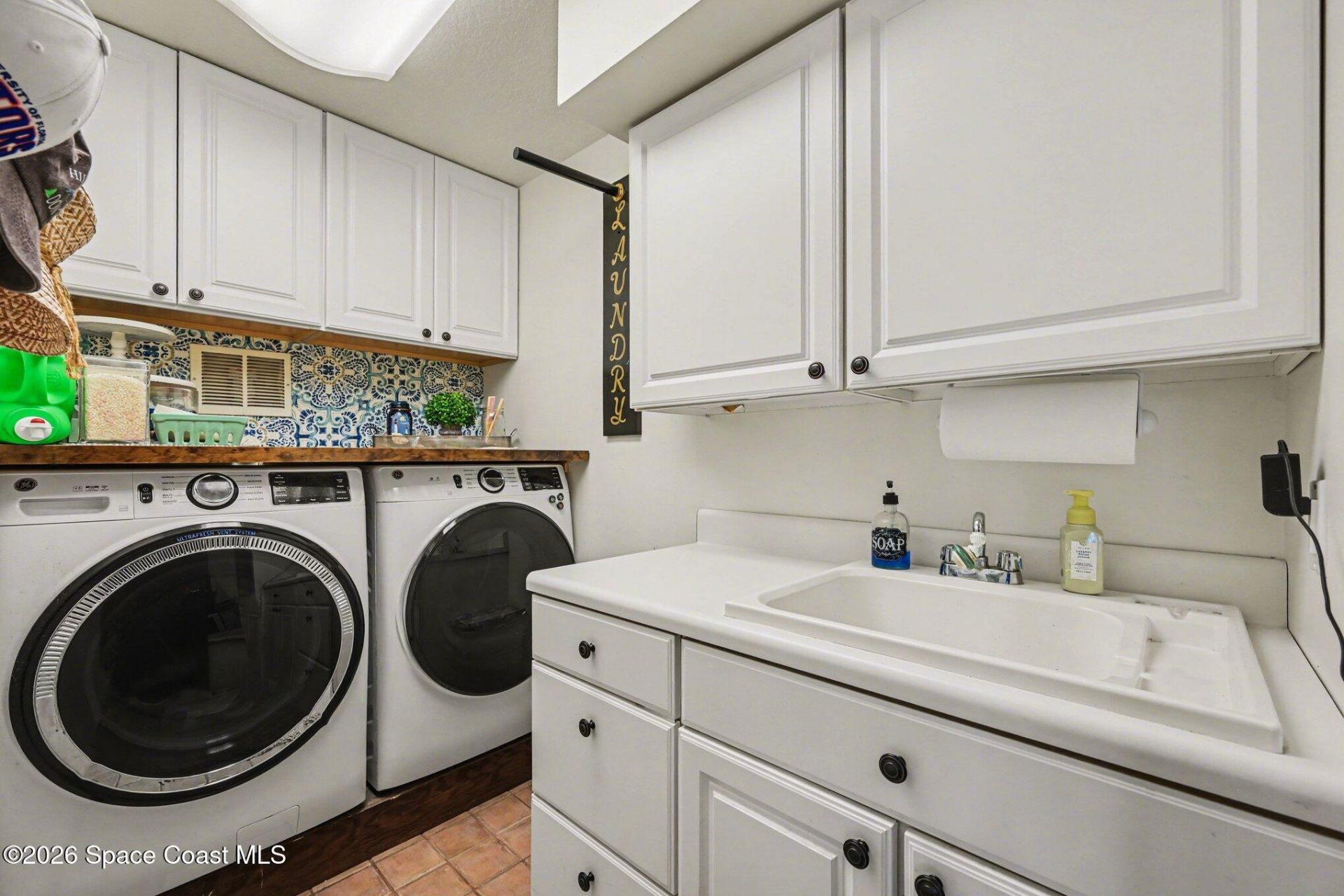 3900 Hidden Hills Drive, Titusville, FL 32796 Photo