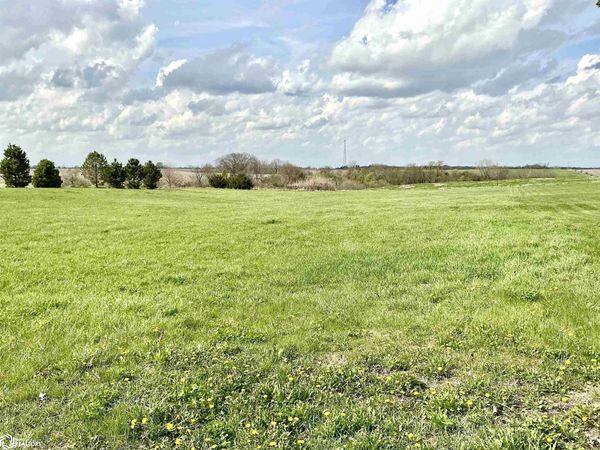 N F Street, Albia, IA 52531