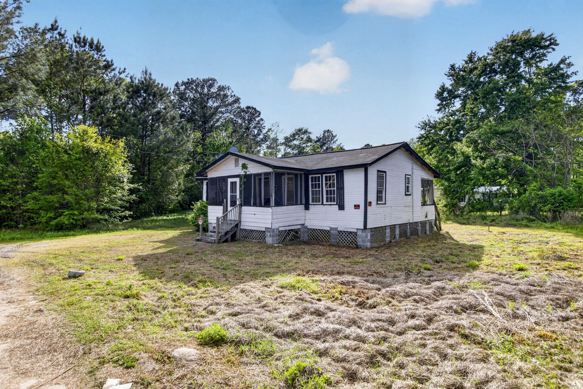 727 Campbellridge Lane Photo 5