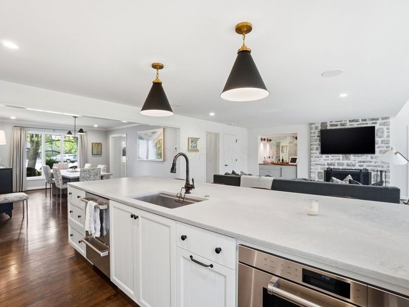 4614 Lanercost Way, Columbus, OH 43220 Photo 10