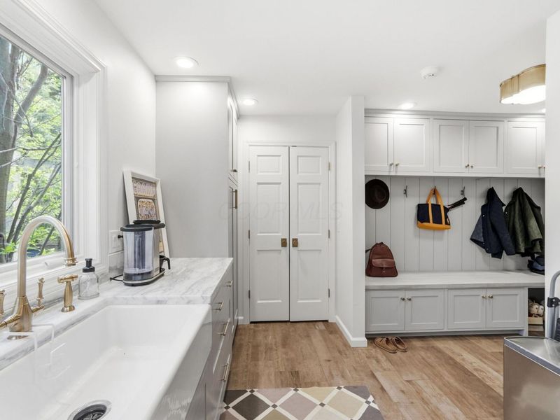 4614 Lanercost Way, Columbus, OH 43220 Photo 14