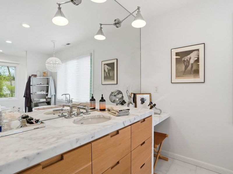 4614 Lanercost Way, Columbus, OH 43220 Photo 18