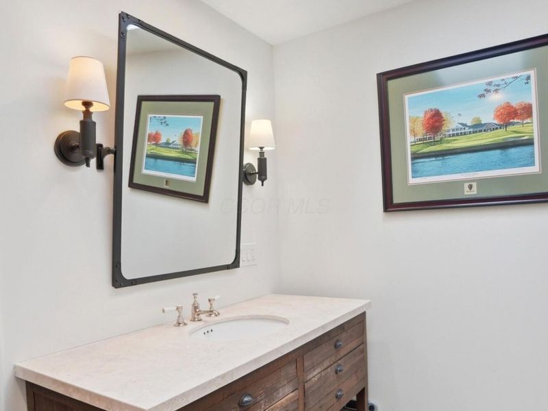 4614 Lanercost Way, Columbus, OH 43220 Photo 23