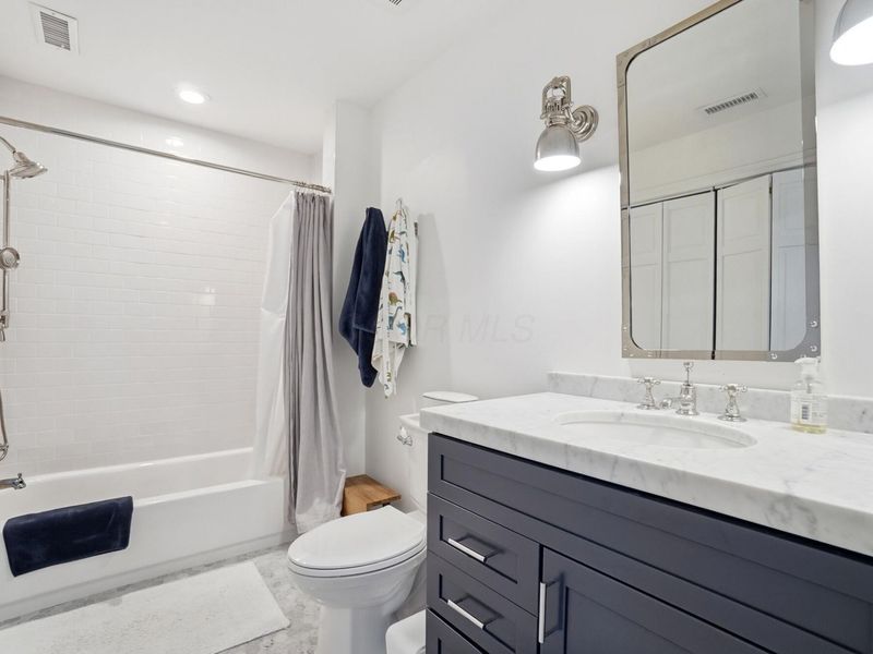 4614 Lanercost Way, Columbus, OH 43220 Photo 29