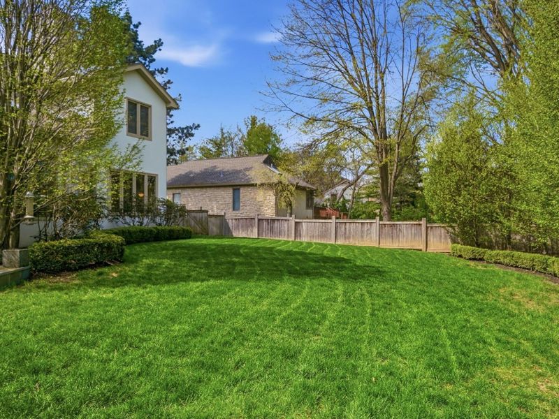 4614 Lanercost Way, Columbus, OH 43220 Photo 46