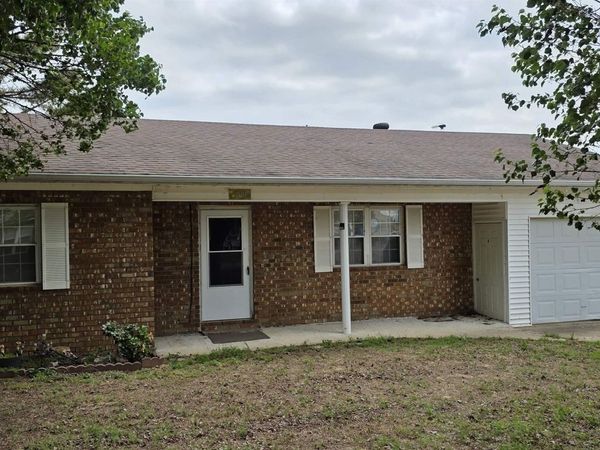 1010 10th, Corning, AR 72422