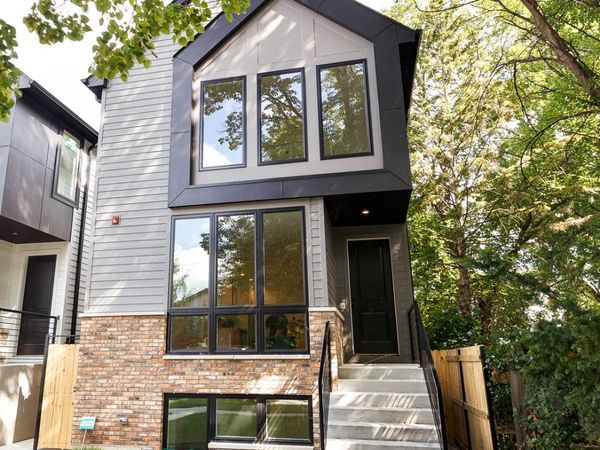 1841 N Albany Avenue , Chicago, IL 60647