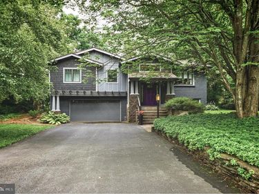 940 OUTER DRIVE, STATE COLLEGE, PA 16801