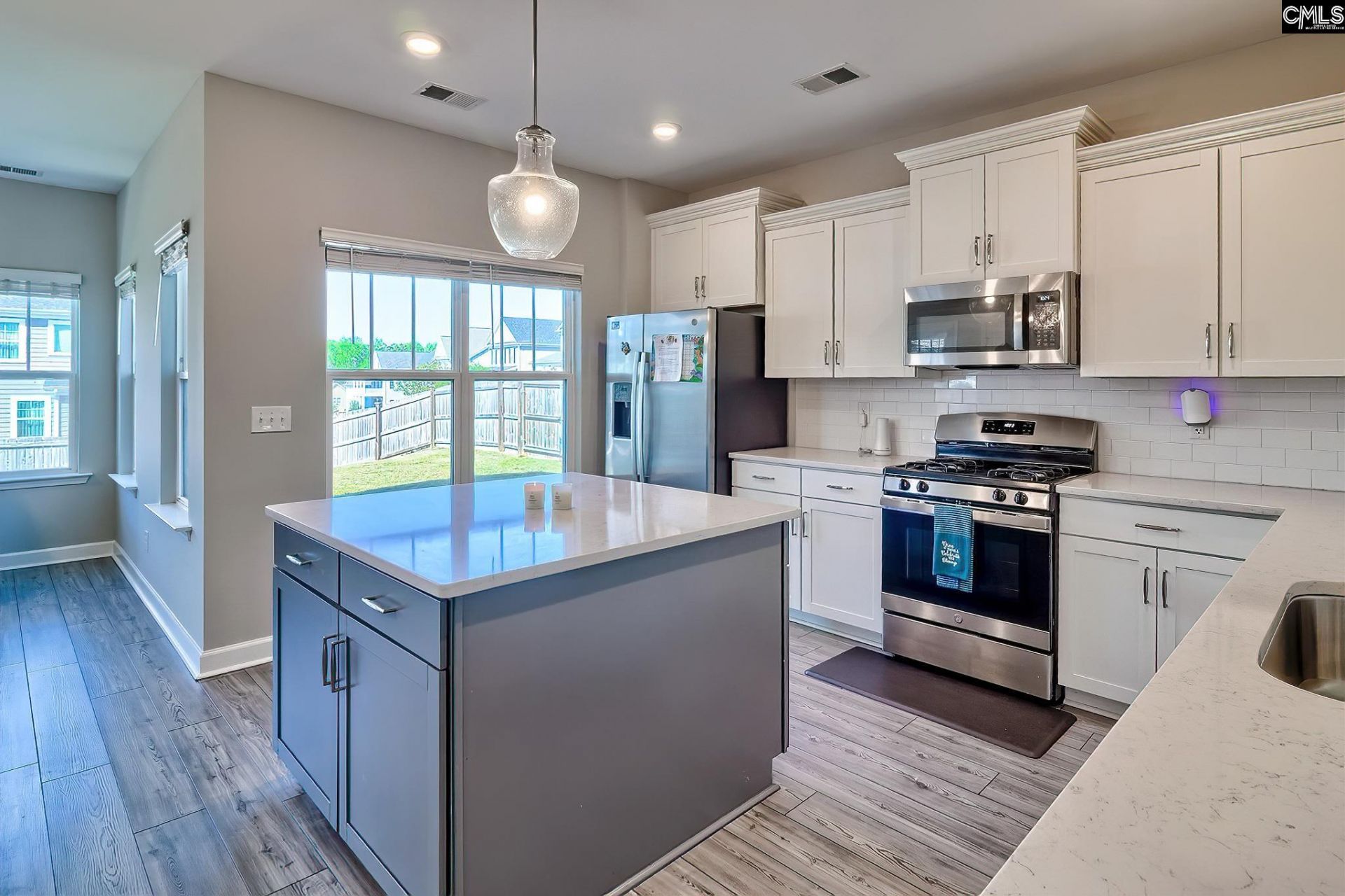539 Harbour Pointe Drive Photo 13