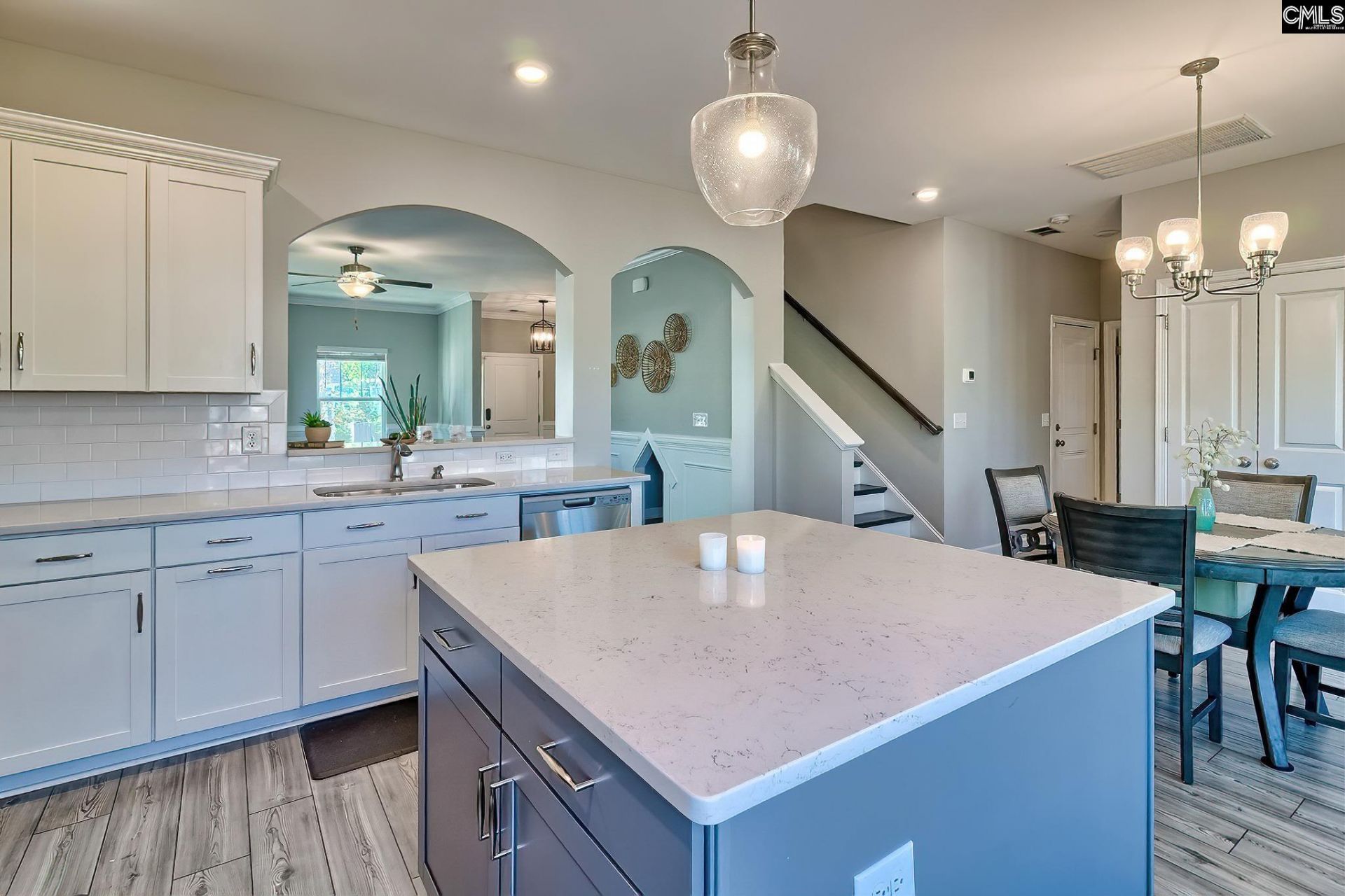 539 Harbour Pointe Drive Photo 14