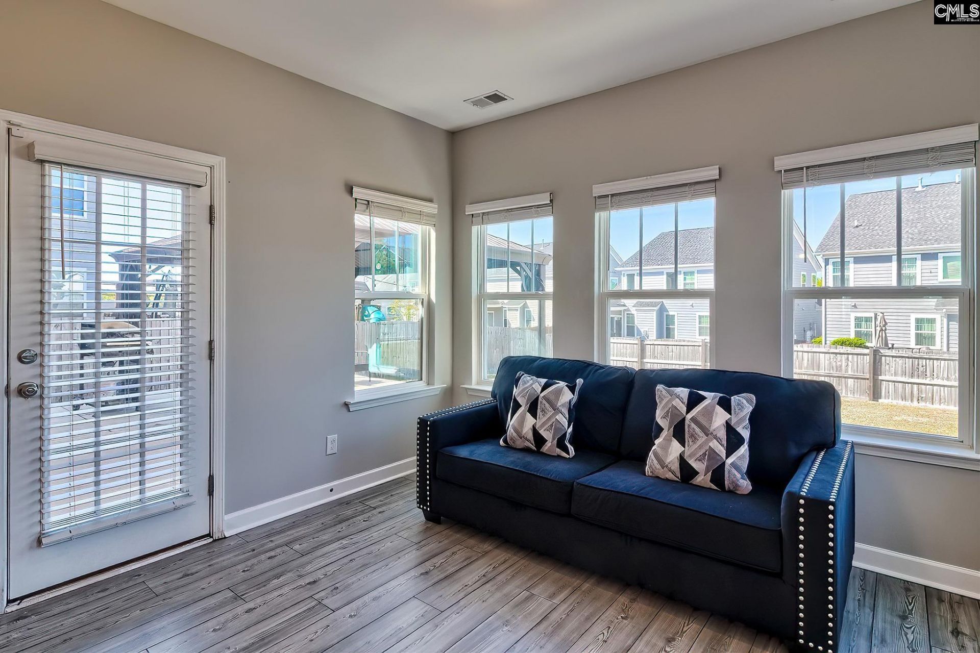 539 Harbour Pointe Drive Photo 20