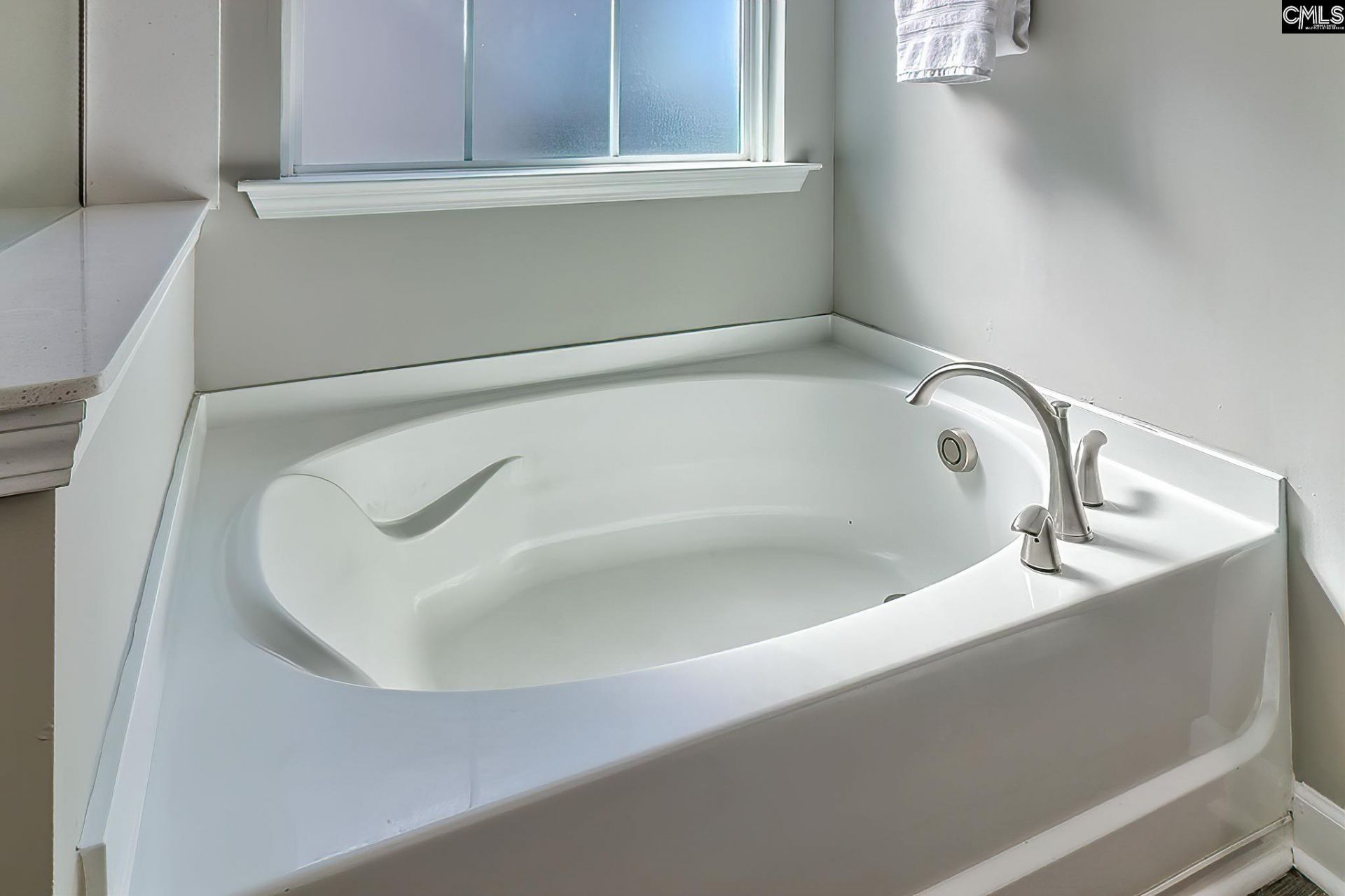 539 Harbour Pointe Drive Photo 29