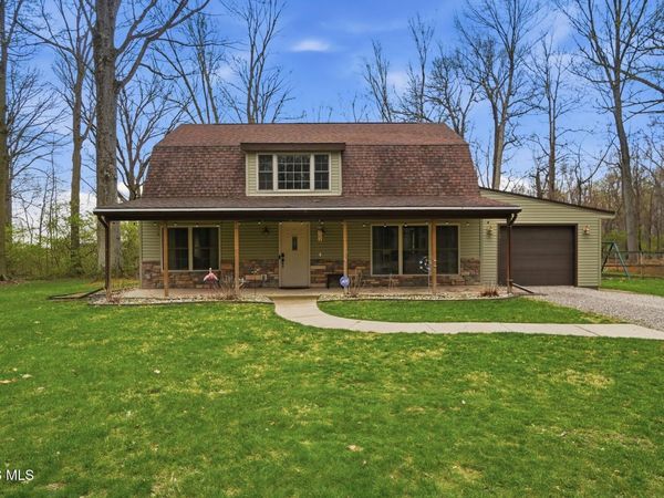 13825 Bailey Road, Grand Rapids, OH 43522