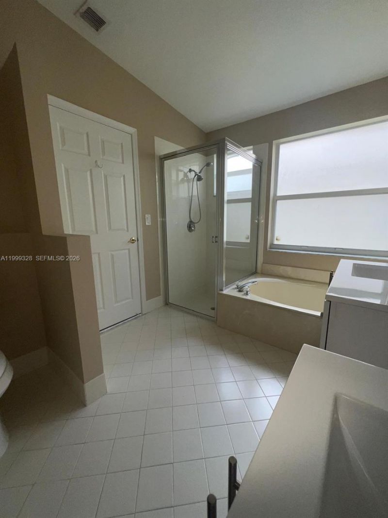 15624 SW 52nd Ct, Miramar, FL 33027 Photo