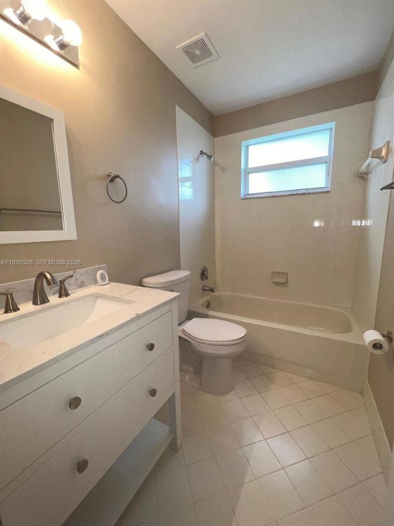 15624 SW 52nd Ct, Miramar, FL 33027 Photo