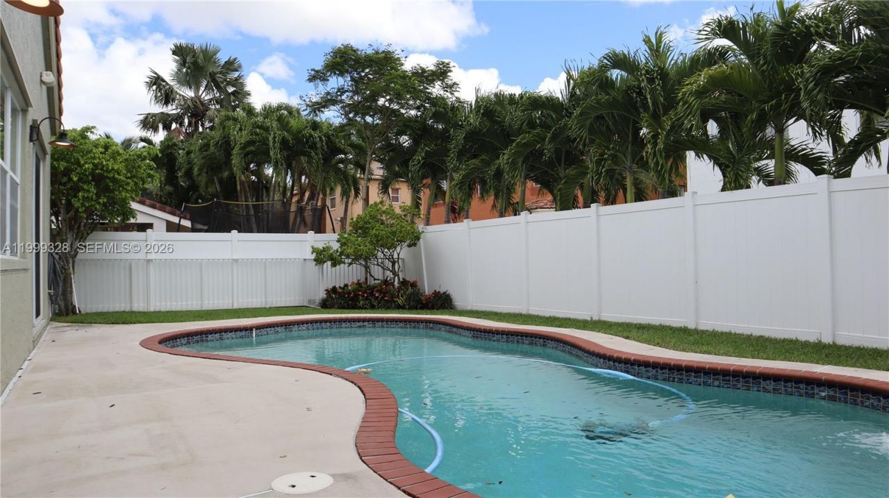 15624 SW 52nd Ct, Miramar, FL 33027 Photo