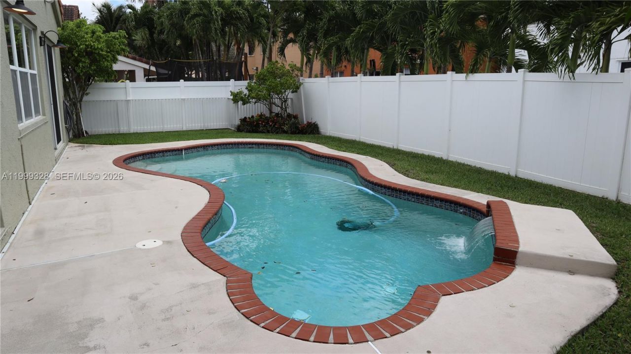 15624 SW 52nd Ct, Miramar, FL 33027 Photo