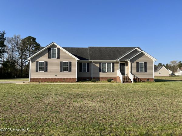 108 Oakwood Court, Hertford, NC 27944