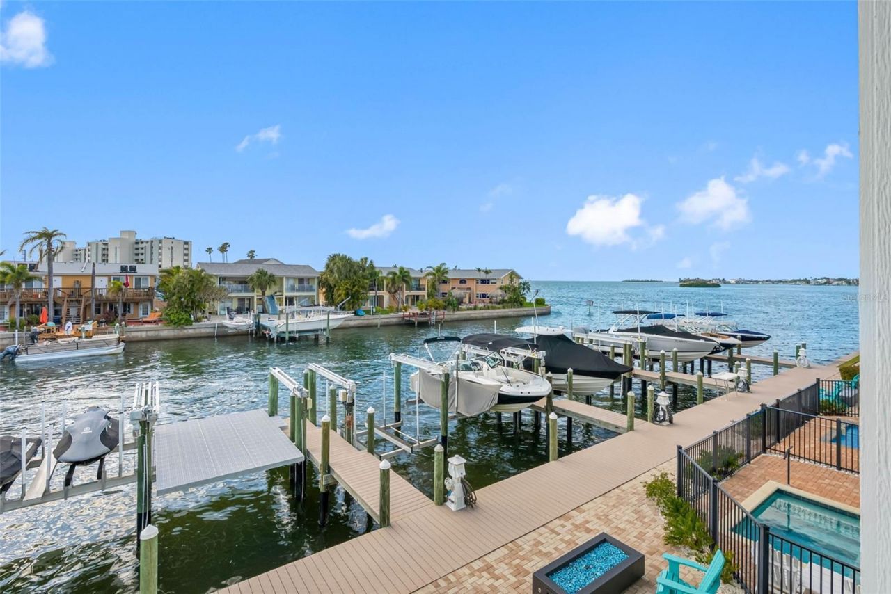 604 Sea Court, Dunedin, FL 34698 Photo