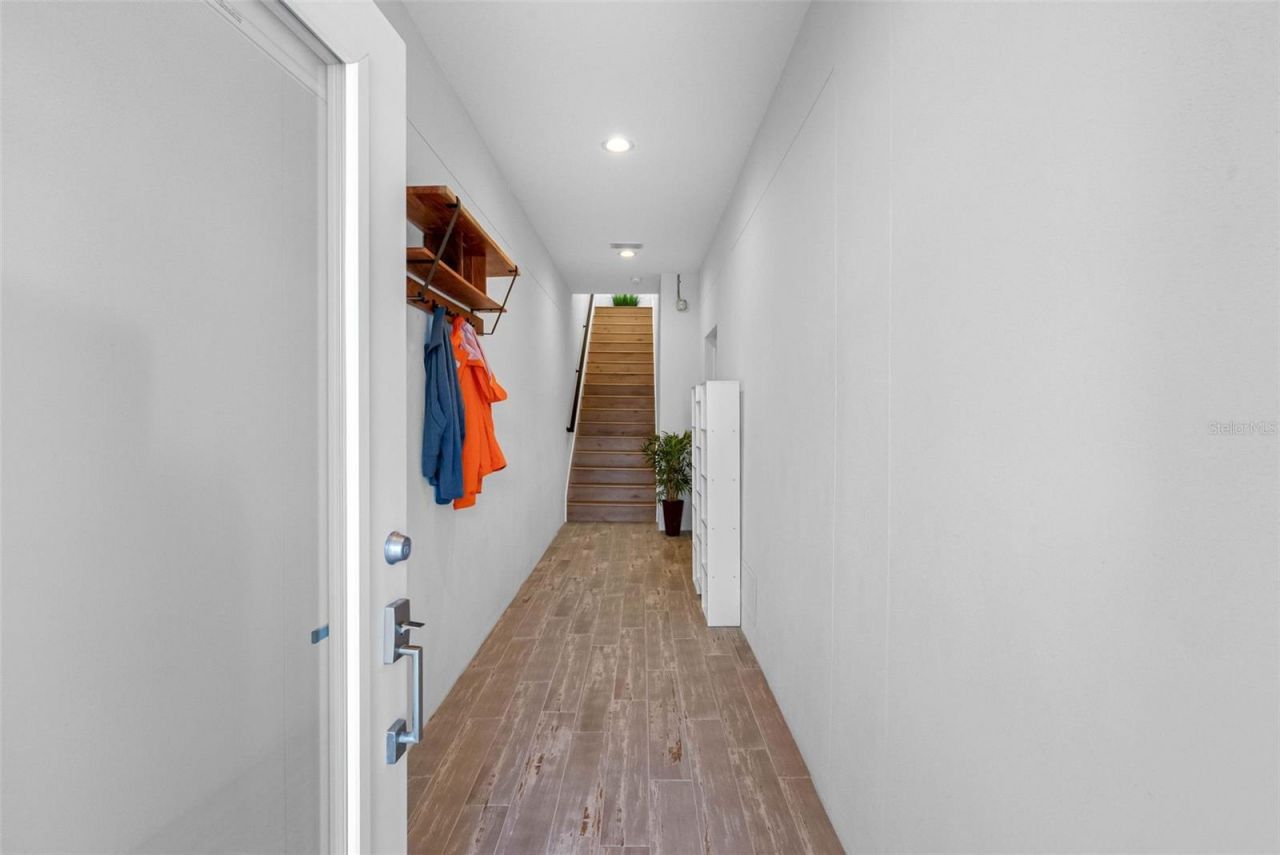 604 Sea Court, Dunedin, FL 34698 Photo