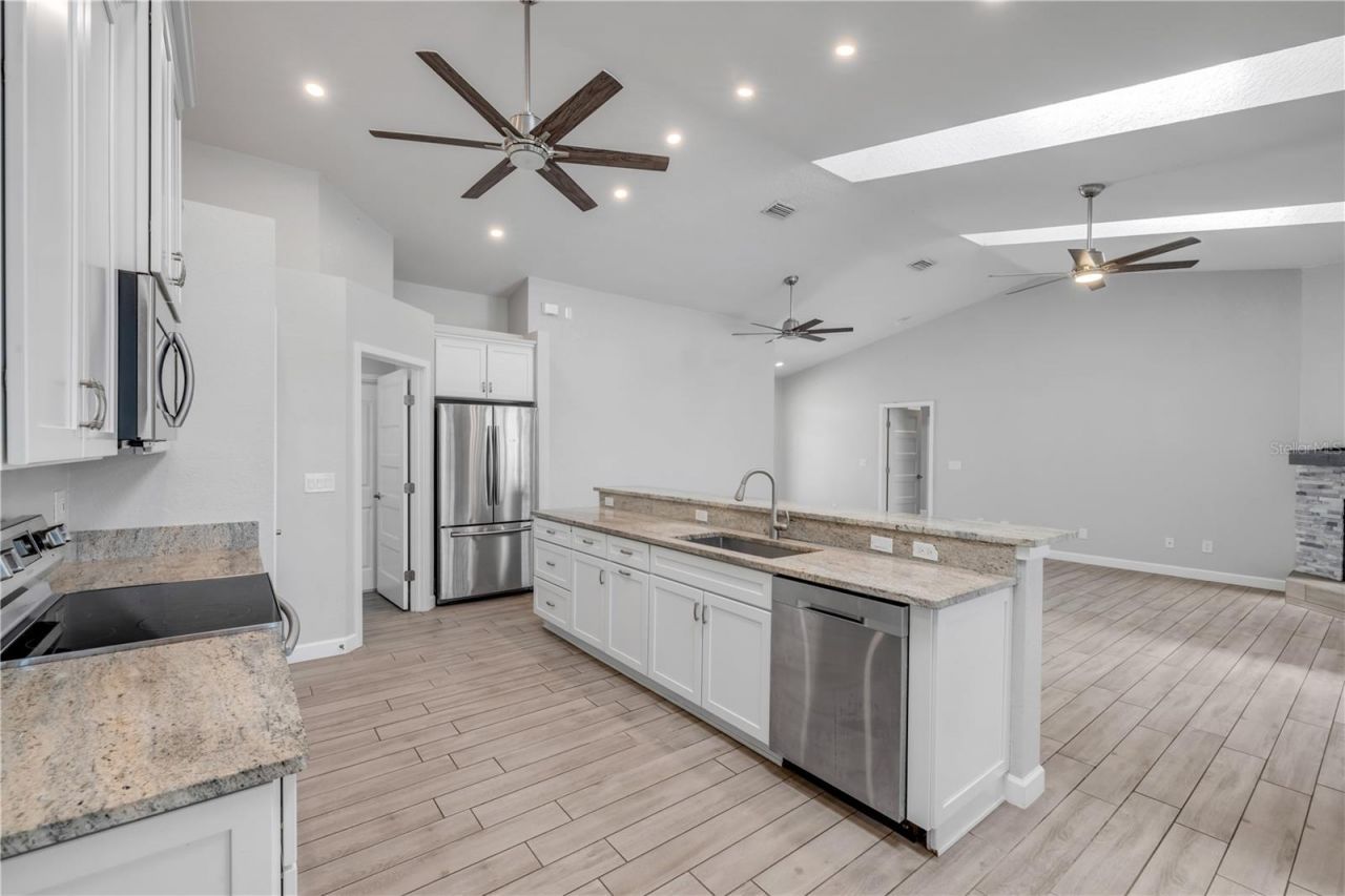 10 Cunningham Drive, New Smyrna Beach, FL 32168 Photo