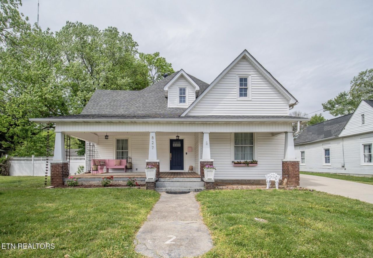 827 Chickamauga Ave, Knoxville, TN 37917 Main Photo