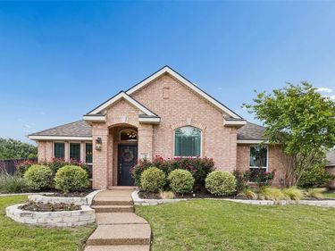 7703 Worthing Street, Dallas, TX 75252