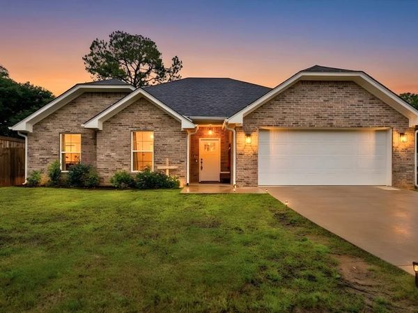 17459 County Road 4108, Lindale, TX 75771