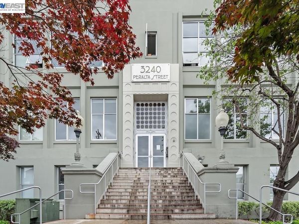 3240 Peralta St, Unit 24, Oakland, CA 94608