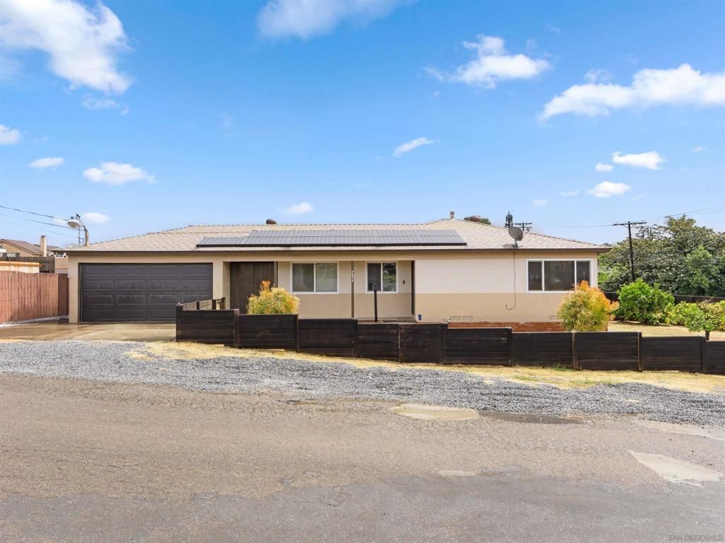 7854 Alton Dr, Lemon Grove, CA 91945 Main Photo