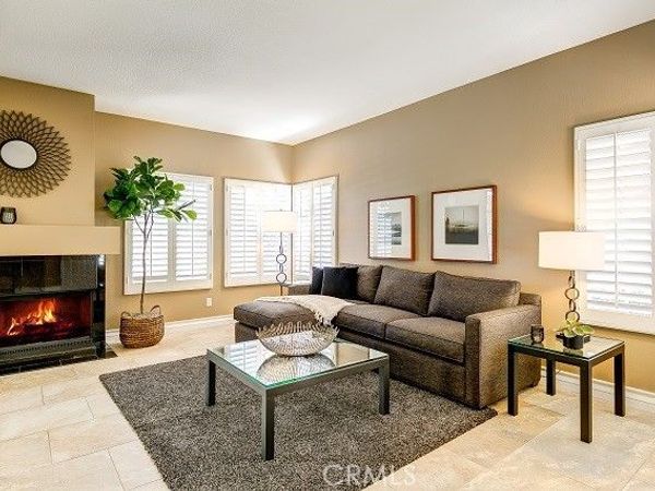 2439 Paseo Circulo, Tustin, CA 92782