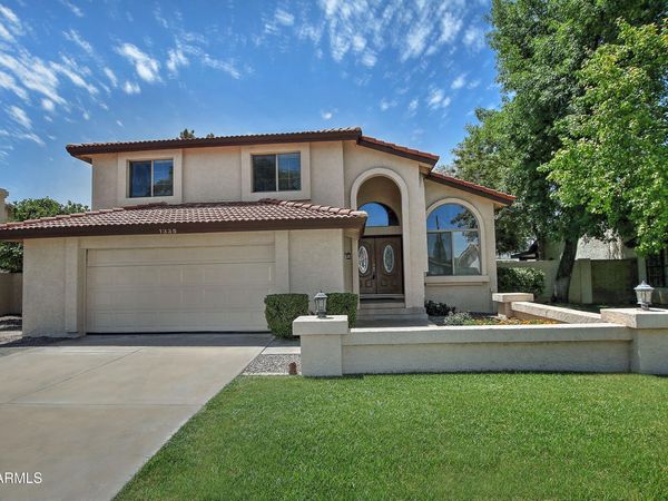 1335 E SUNBURST Lane, Tempe, AZ 85284