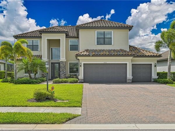 19553 The Place BLVD , ESTERO, FL 33928