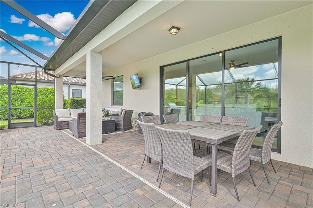 19553 The Place Blvd, Estero, FL 33928 Photo